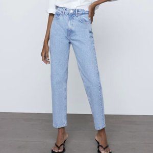 Zara Mom Fit Jean